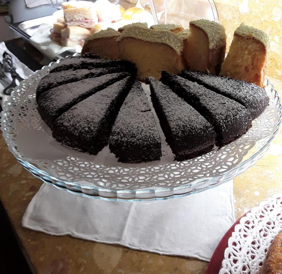B&B Romeo Santarcangelo di Romagna Bagian luar foto