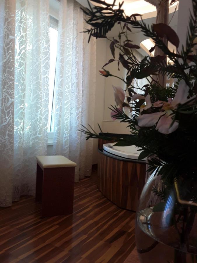 B&B Romeo Santarcangelo di Romagna Bagian luar foto